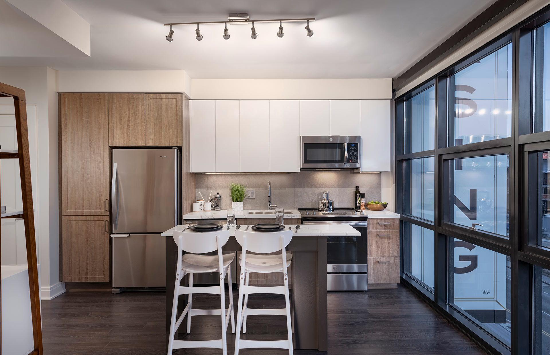 kitchen cabinets range microwave dishwasher 